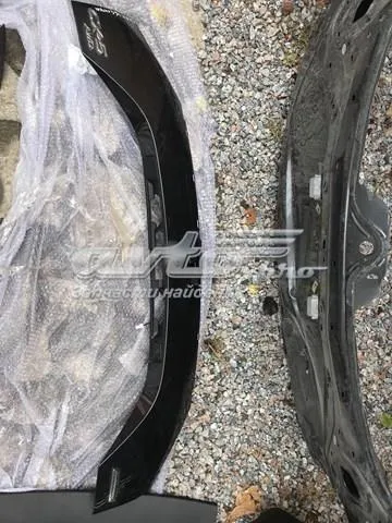 Moldura de la tapa del maletero MAZDA KB7W50851