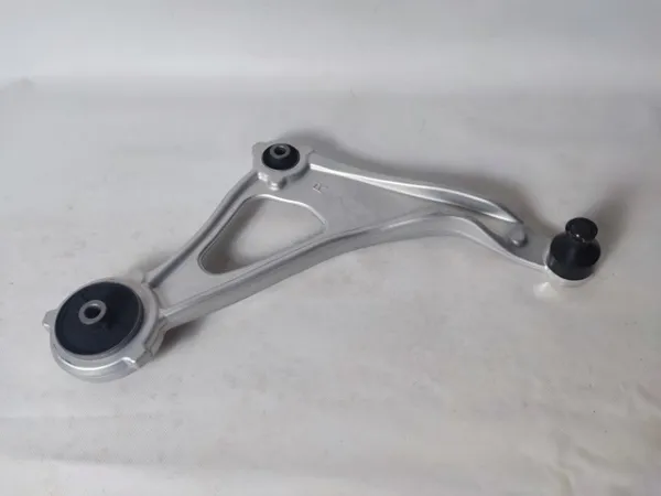 Brazo inferior derecho de la suspensión delantera 545009HP0A Nissan/Infiniti