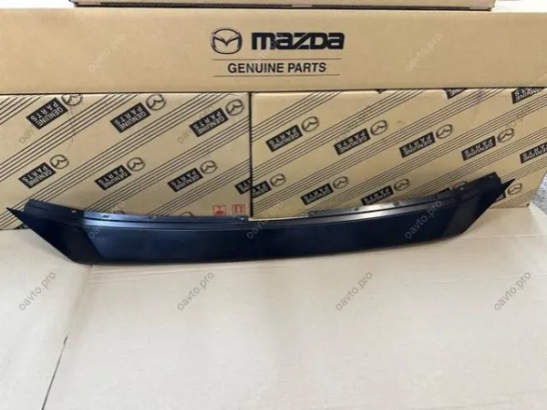Moldura superior de la parrilla del radiador KSD4507E1ABB Mazda