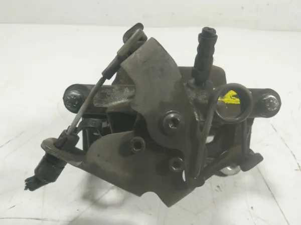 Pinza de freno trasera derecha 1843320 Ford
