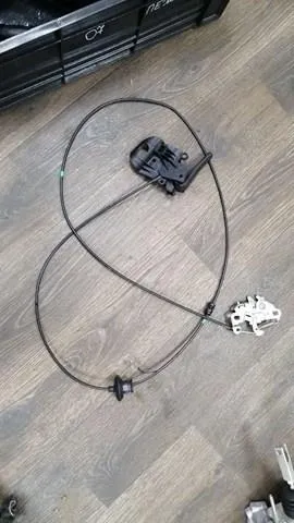 Cable de capó del motor Peugeot 3008 II
