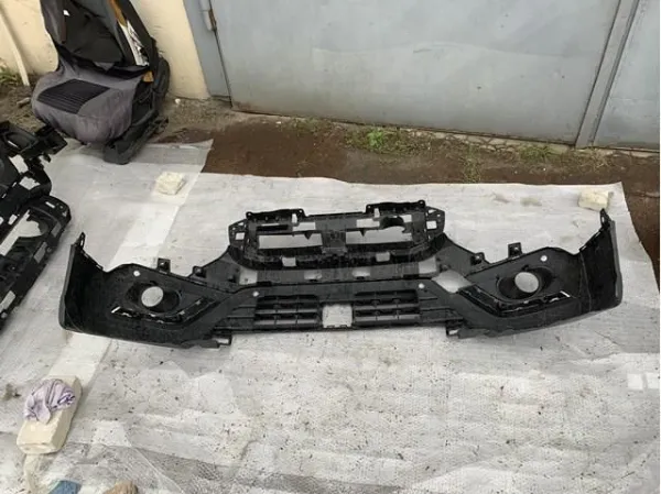 Parachoques delantero, parte inferior 7172164R0 Suzuki