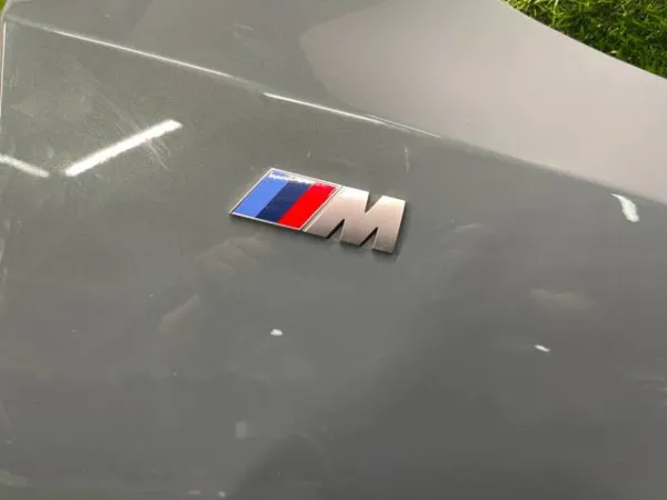Aleta 41359633624 BMW