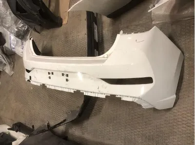 Listón protector, parachoques trasero superior (estribo) HYUNDAI 86611G4500