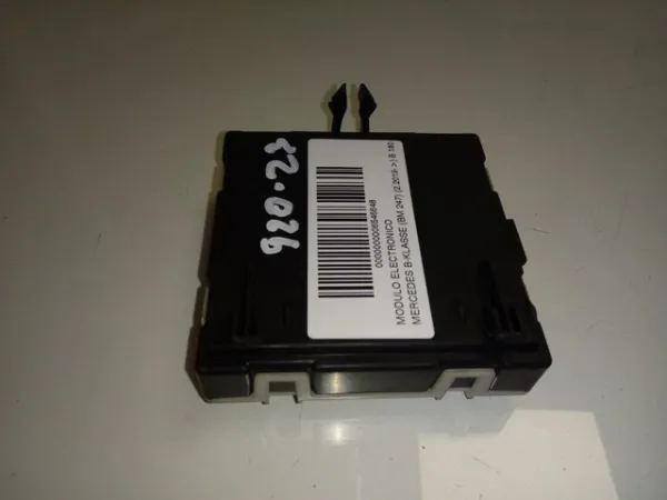  A1779001304 Mercedes