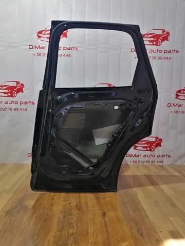 Puerta trasera derecha 31689548 Volvo
