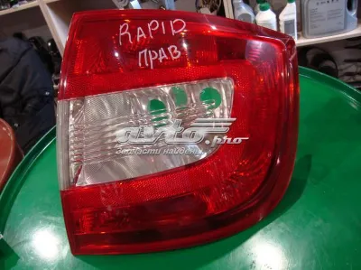 Piloto parachoques trasero derecho VAG 5JH945112