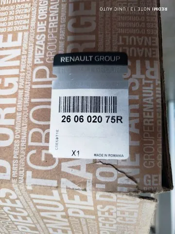 Faro izquierdo 260602075R Renault (RVI)