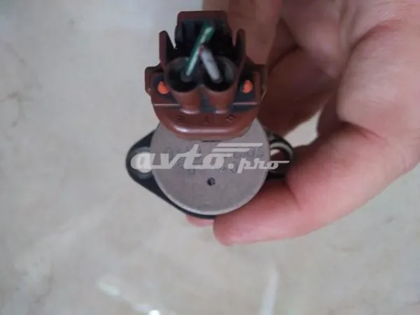 Válvula reguladora de presión del sistema common rail 55582723 General Motors
