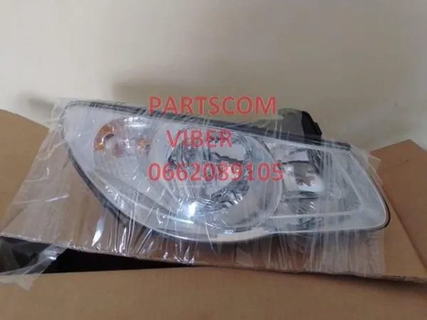Faro derecho 921022H021 Hyundai/Kia