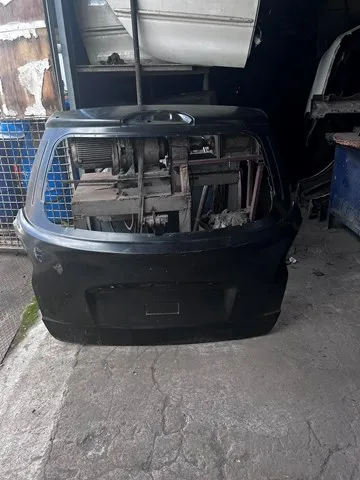 Puerta trasera SsangYong Korando C