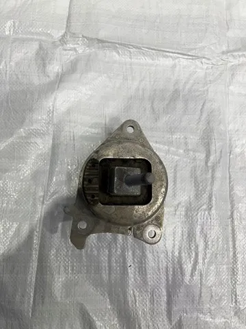 Soporte izquierdo del motor 50551513 Fiat/Alfa/Lancia