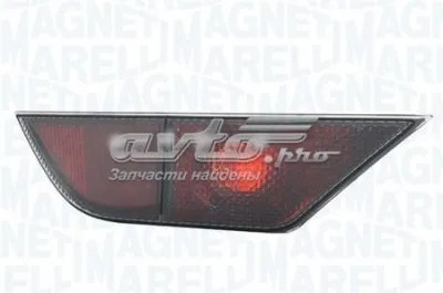 Luz trasera de parachoques derecha MAGNETI MARELLI LLE681