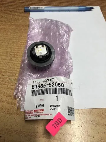 Bombilla antiniebla 8196552050 Toyota