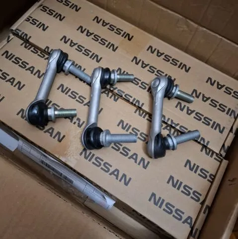 Bieleta estabilizadora trasera derecha 562616RR0A Nissan/Infiniti
