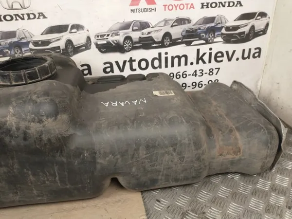 Depósito de gasolina Nissan Navara NP300 III