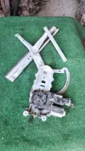 Motor del elevalunas de la puerta delantera derecha Opel Combo 