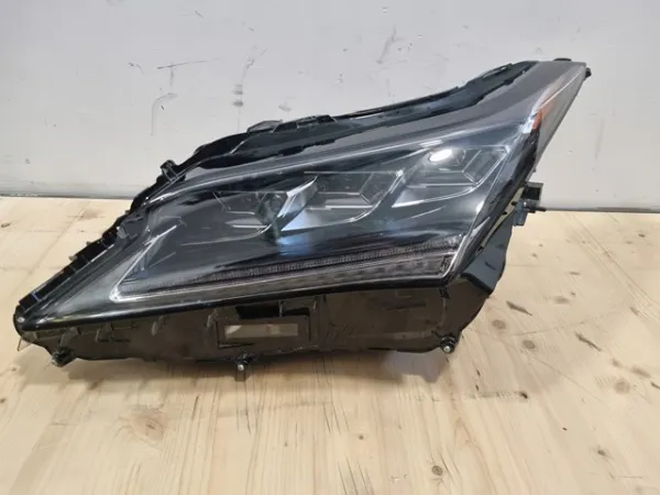 Faro izquierdo 8118578050 Toyota