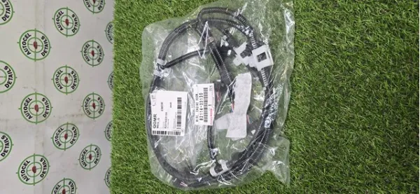 Mazo de cables del compartimiento del motor 8211433130 Toyota