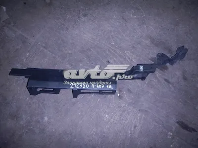 Soporte de parachoques trasero PEUGEOT 741636