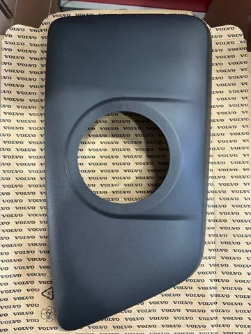 Carcasa del espejo retrovisor VOLVO 82359213