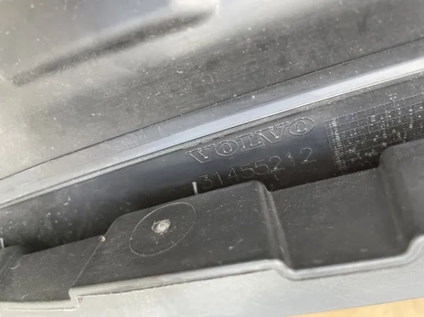  32345497 Volvo